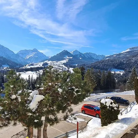 Ferienwohung Blick Auf Kleinwalsertal * Riezlern