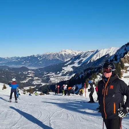 Apartman Ferienwohung Blick Auf Kleinwalsertal Riezlern